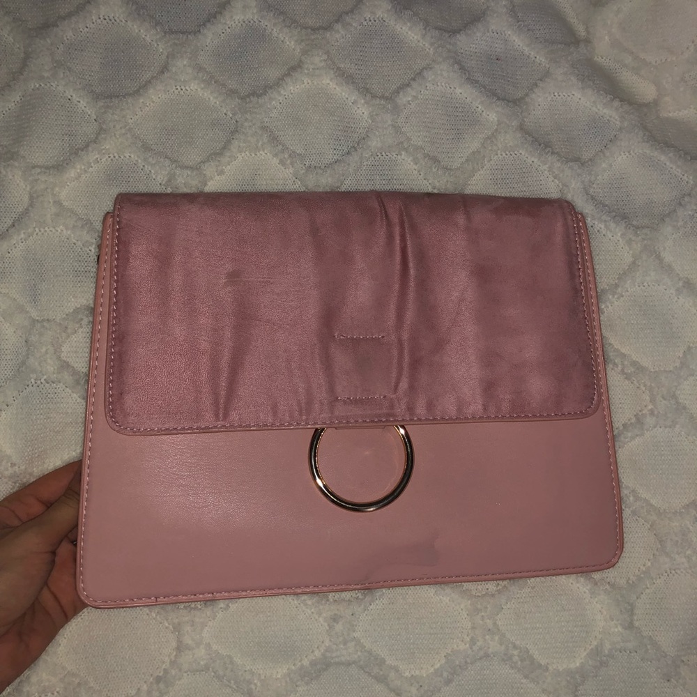 A purse